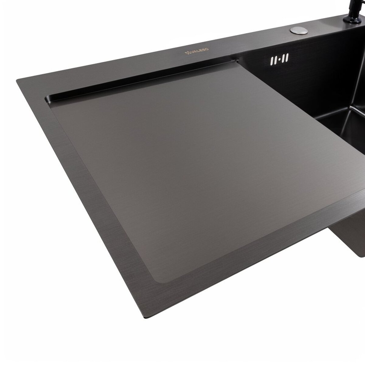 Кухонна мийка CM 78*50 R чорна PVD VALESO Handmade (круглий сифон 3,0/0,8) 4